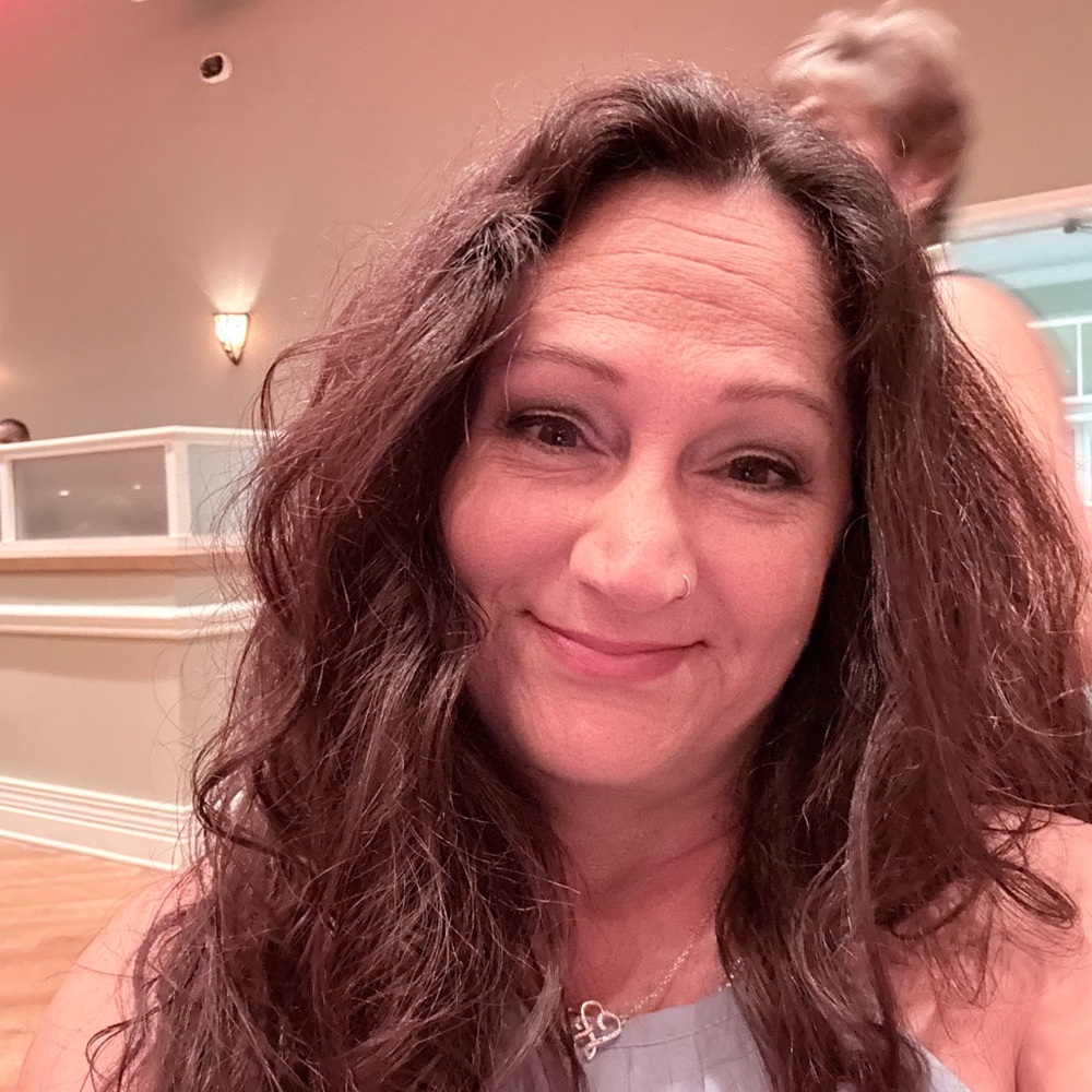 Meet your Posher, Tonia